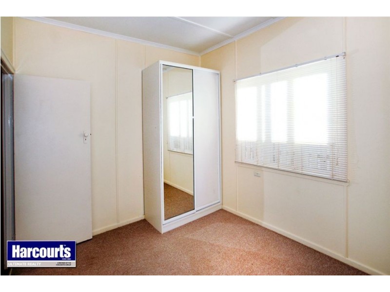 594 Oxley Avenue, Scarborough QLD 4020