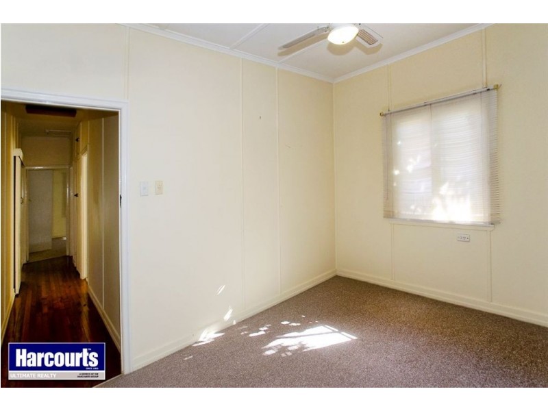 594 Oxley Avenue, Scarborough QLD 4020