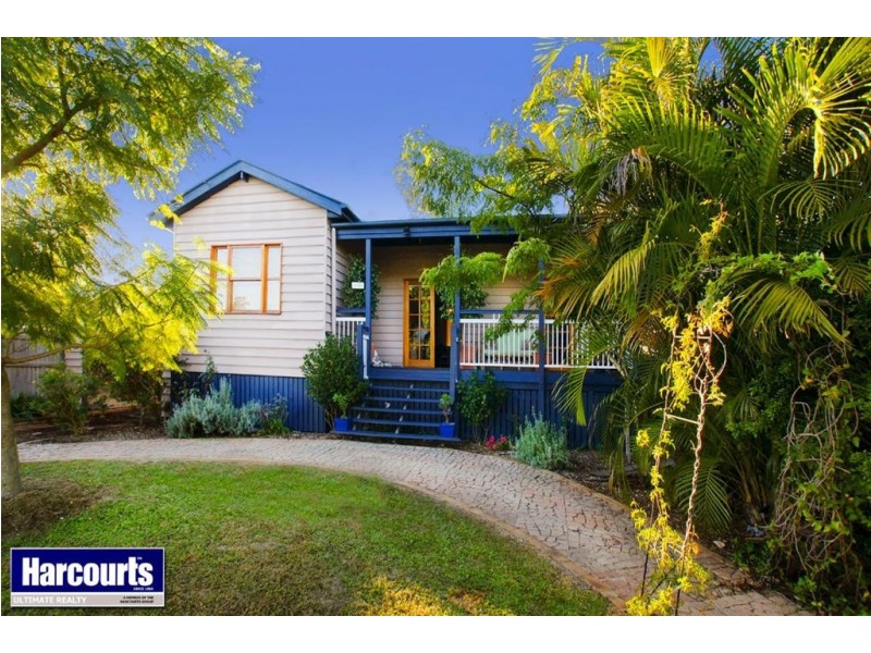 42 Henderson Road, Deagon QLD 4017