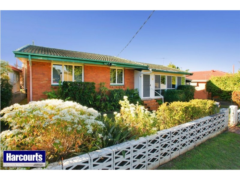 2A Higlett Street, Scarborough QLD 4020