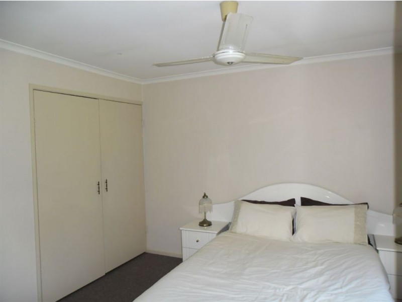 14 Sportsground Street, Redcliffe QLD 4020