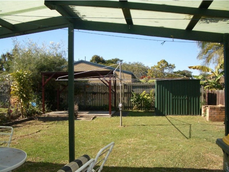 12 Hawthorne Street, Woody Point QLD 4019