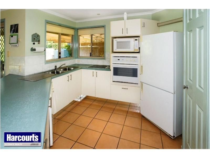 6 Mountainview Place, Glass House Mountains QLD 4518