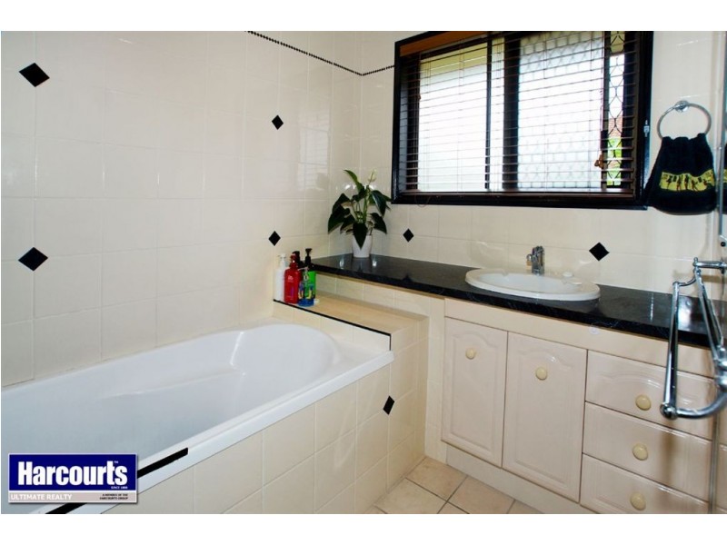 9 Milsted Court, Bracken Ridge QLD 4017