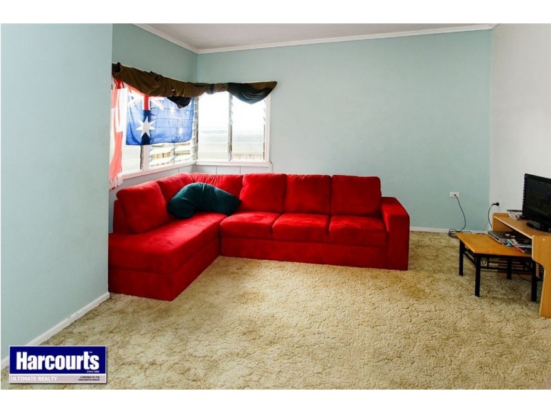 15 Griffith Road, Scarborough QLD 4020