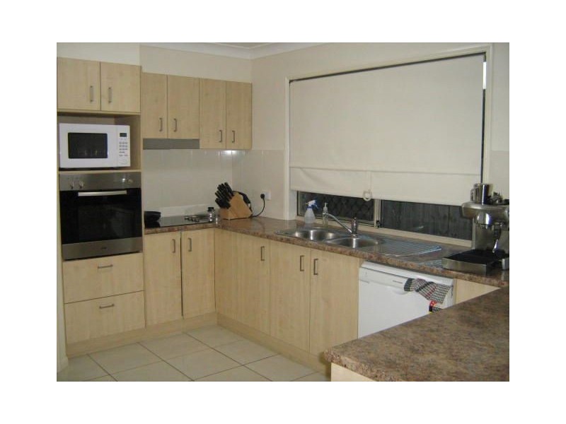 48 Maryborough Terrace, Scarborough QLD 4020