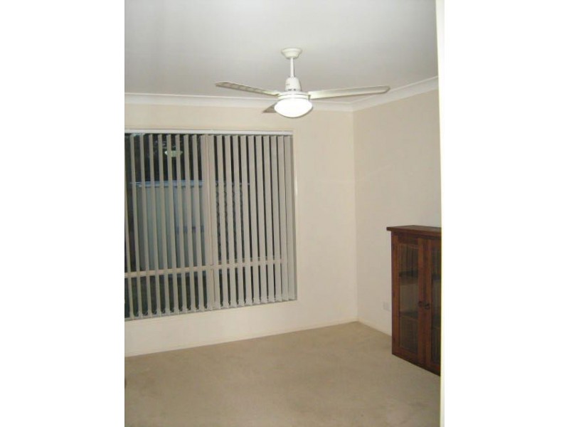 48 Maryborough Terrace, Scarborough QLD 4020