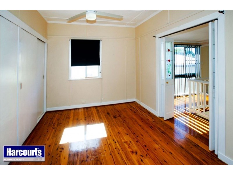 552 Oxley Avenue, Redcliffe QLD 4020