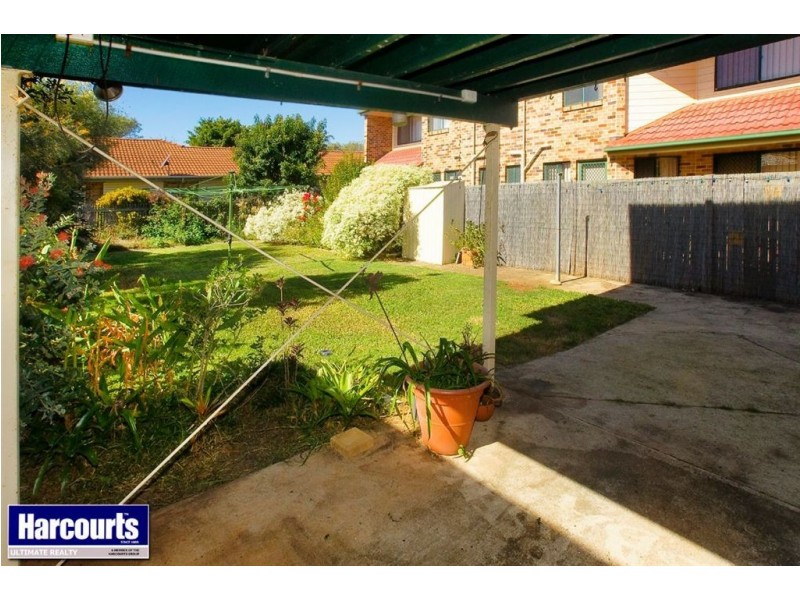 552 Oxley Avenue, Redcliffe QLD 4020