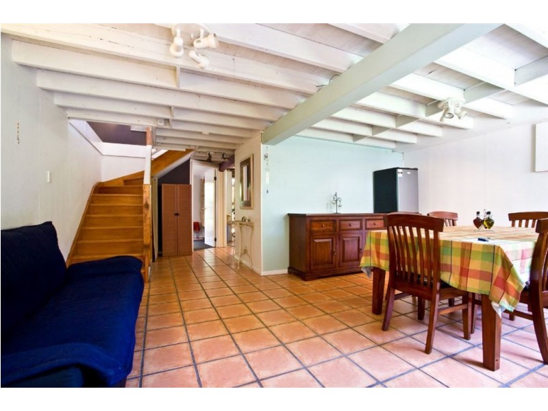 23 McLennan Street, Woody Point QLD 4019