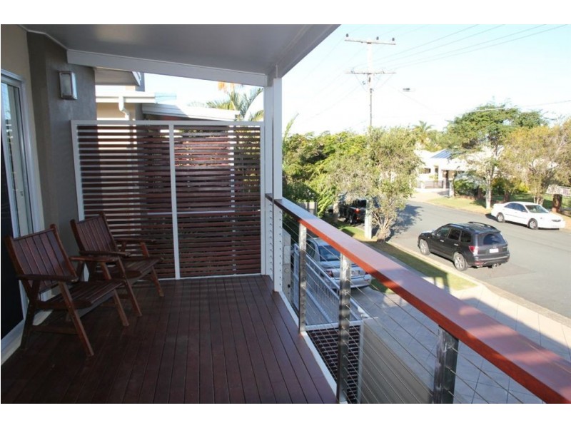 1/32 Bunton Street, Scarborough QLD 4020