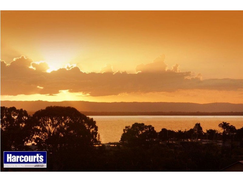 30 Alfred Street, Woody Point QLD 4019