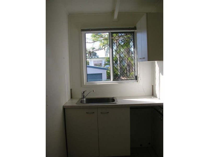 15 Kurrowah Crescent, Redcliffe QLD 4020