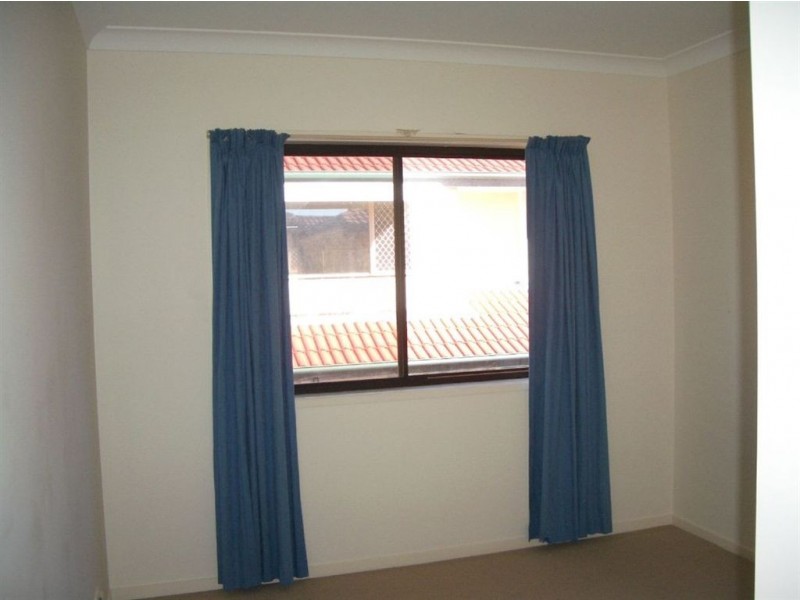 4/19 Downs Street, Redcliffe QLD 4020