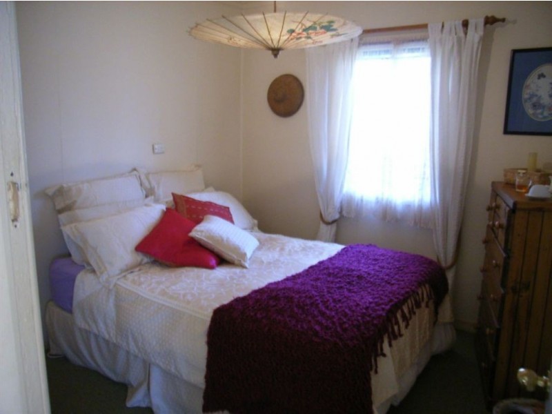 67 Sydney Street, Redcliffe QLD 4020