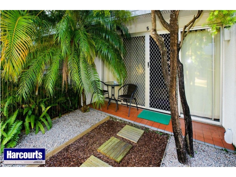 5/2A Moffatt Street, Scarborough QLD 4020
