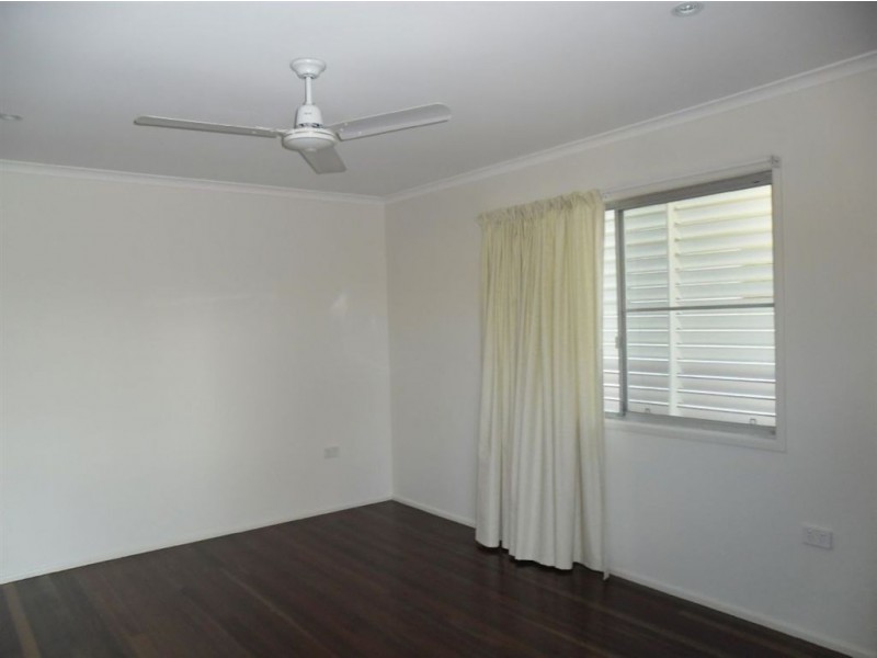 17 Ella Street, Redcliffe QLD 4020