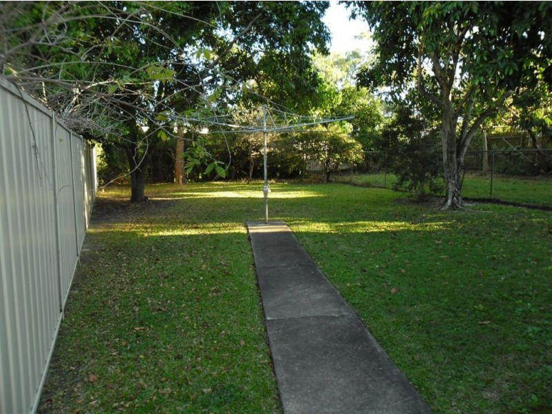 17 Ella Street, Redcliffe QLD 4020