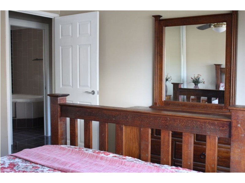 15 Jewellan Drive, Deception Bay QLD 4508