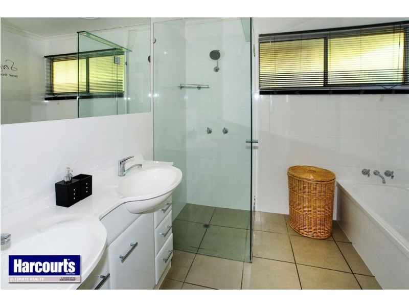 16 Arcadia Crescent, Kippa-ring QLD 4021