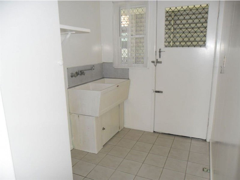 45 Griffith Road, Scarborough QLD 4020