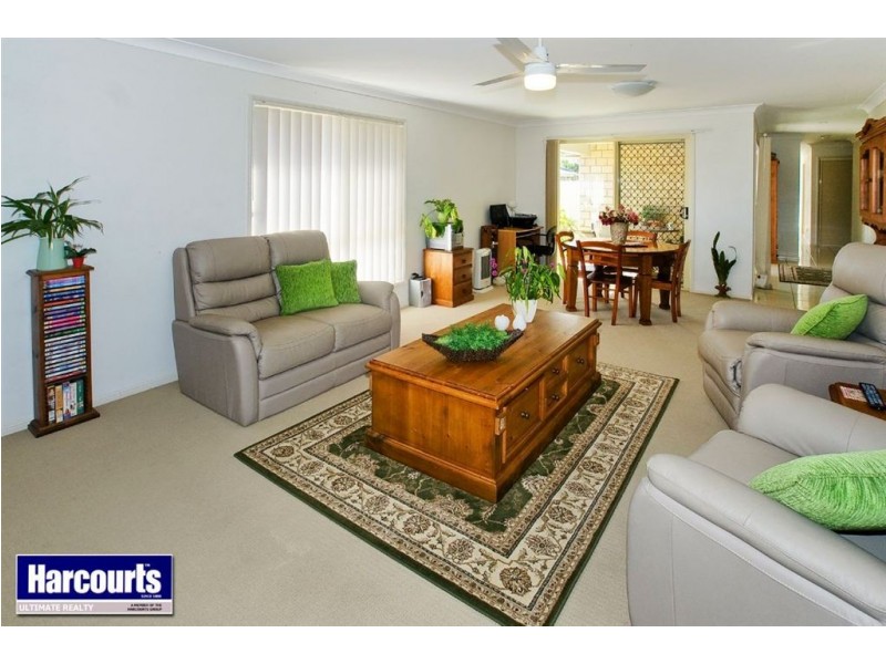 1/10 Adonis Court, Rothwell QLD 4022