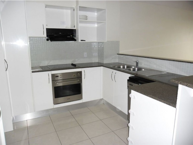 28/76 John Street, Redcliffe QLD 4020