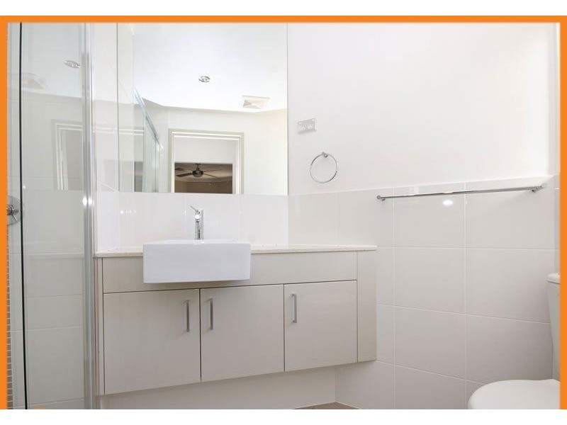 1/12 Portwood Street, Redcliffe QLD 4020