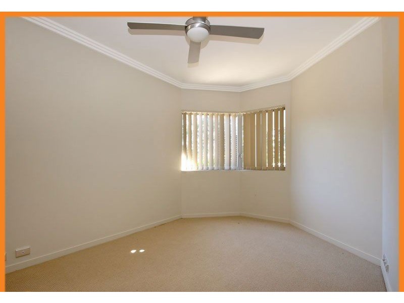 1/12 Portwood Street, Redcliffe QLD 4020