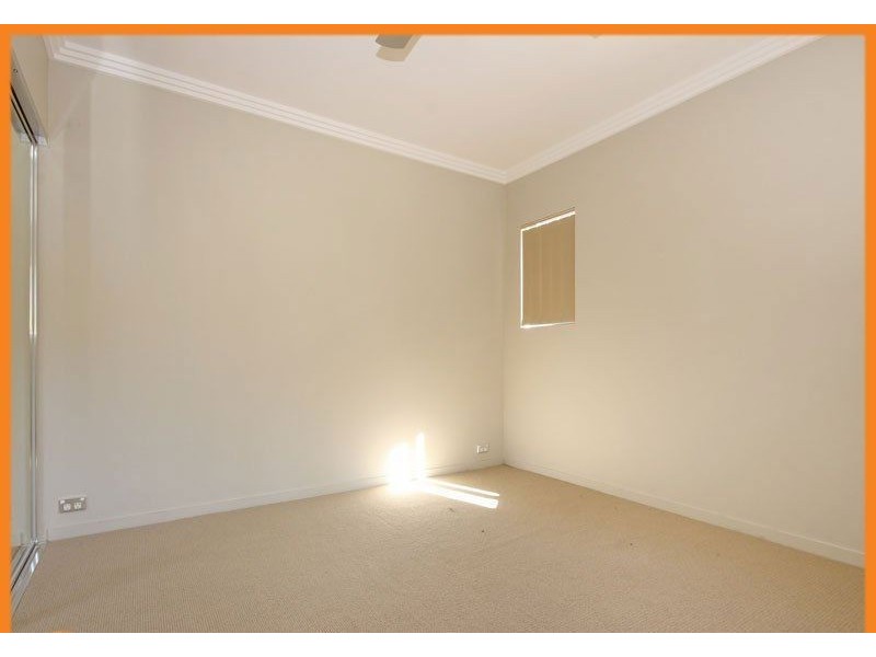 1/12 Portwood Street, Redcliffe QLD 4020