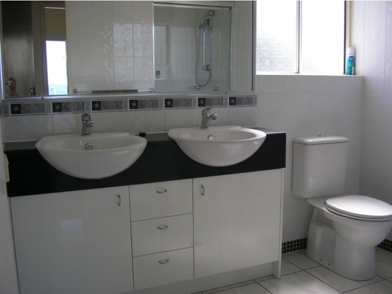 4/72 Sutton Street, Redcliffe QLD 4020