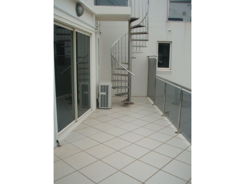 10/72 Sutton Street, Redcliffe QLD 4020