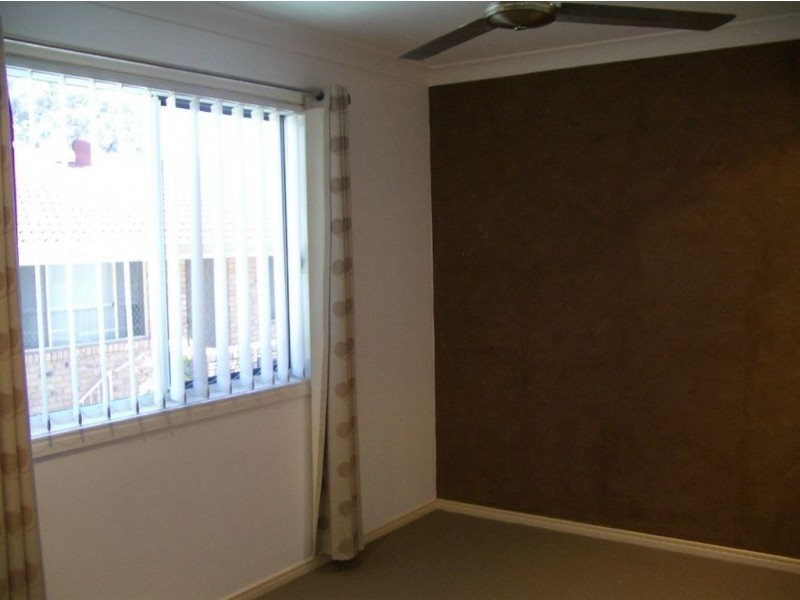 1/20 King Street, Woody Point QLD 4019