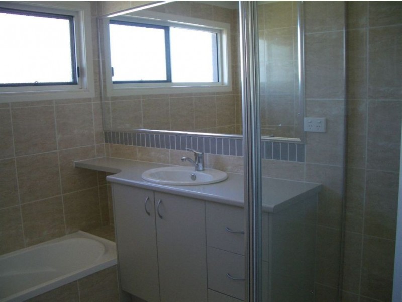 1/20 King Street, Woody Point QLD 4019