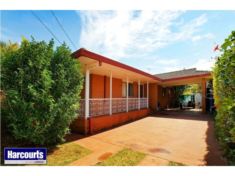 32 Dunns Terrace, Scarborough QLD 4020