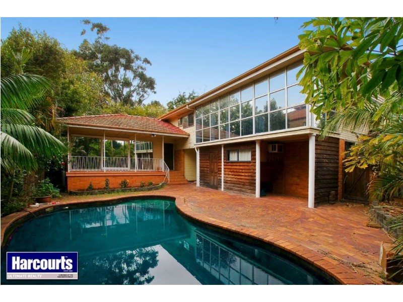 4 Landsborough Avenue, Scarborough QLD 4020