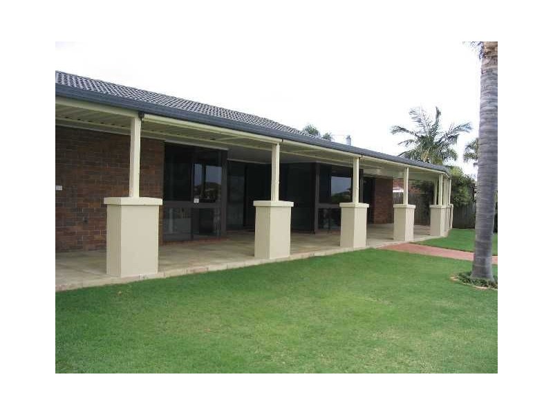 33 Resolute Court, Newport QLD 4020