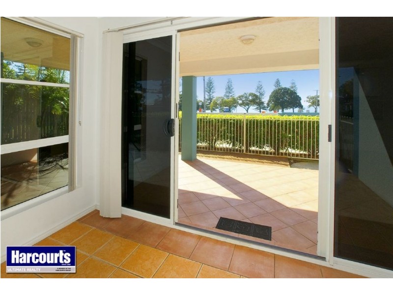 1/55 Landsborough Avenue, Scarborough QLD 4020