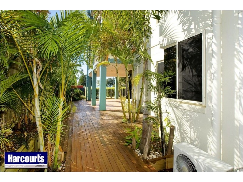 1/55 Landsborough Avenue, Scarborough QLD 4020