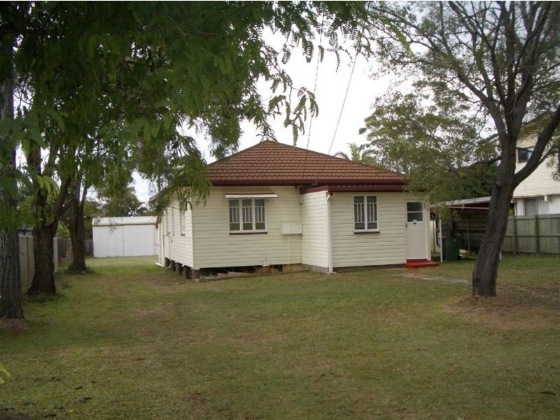 14 Hill Parade, Clontarf QLD 4019