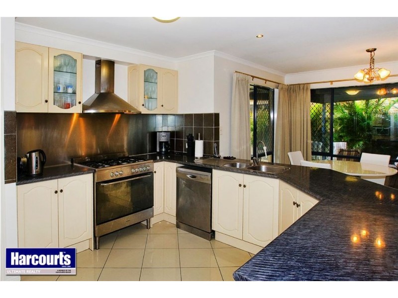 4 Bryce Court, Redcliffe QLD 4020