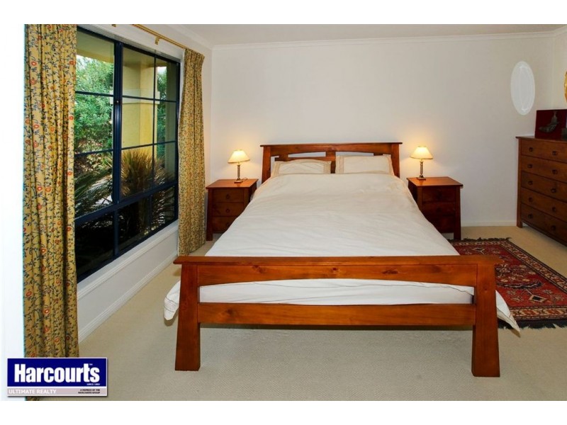 4 Bryce Court, Redcliffe QLD 4020