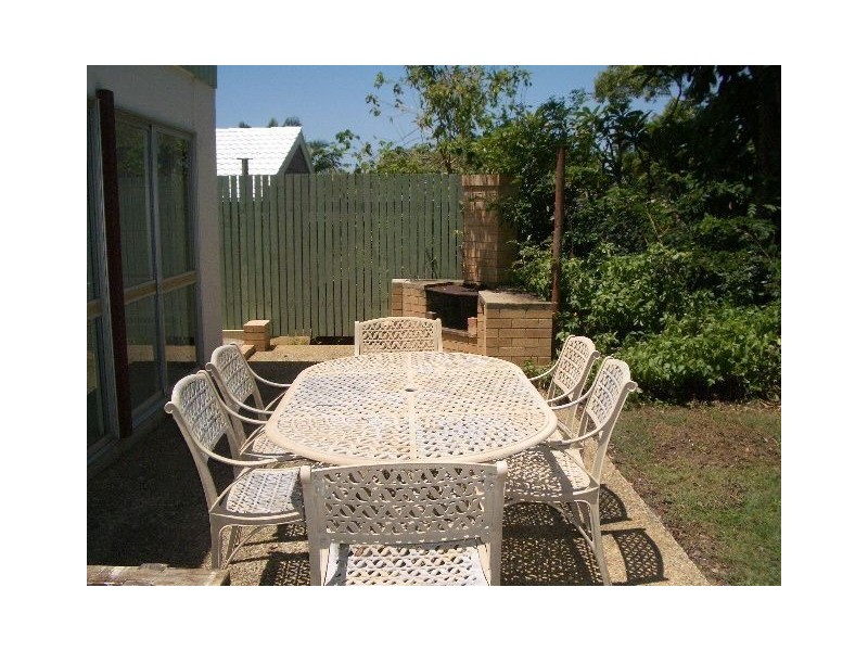 65 Pikett Street, Clontarf QLD 4019