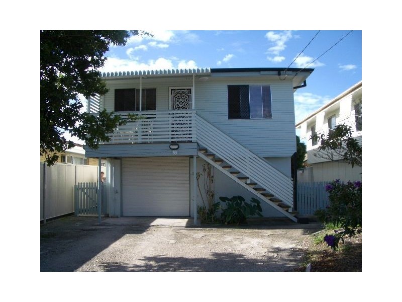 22 Campbell Street, Scarborough QLD 4020
