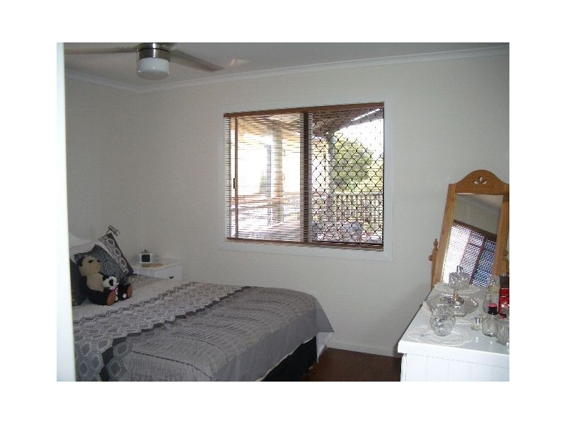 22 Campbell Street, Scarborough QLD 4020