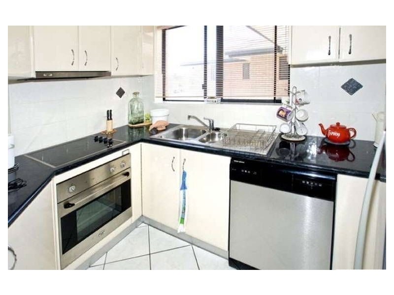 7/18 Wyllie Street, Redcliffe QLD 4020