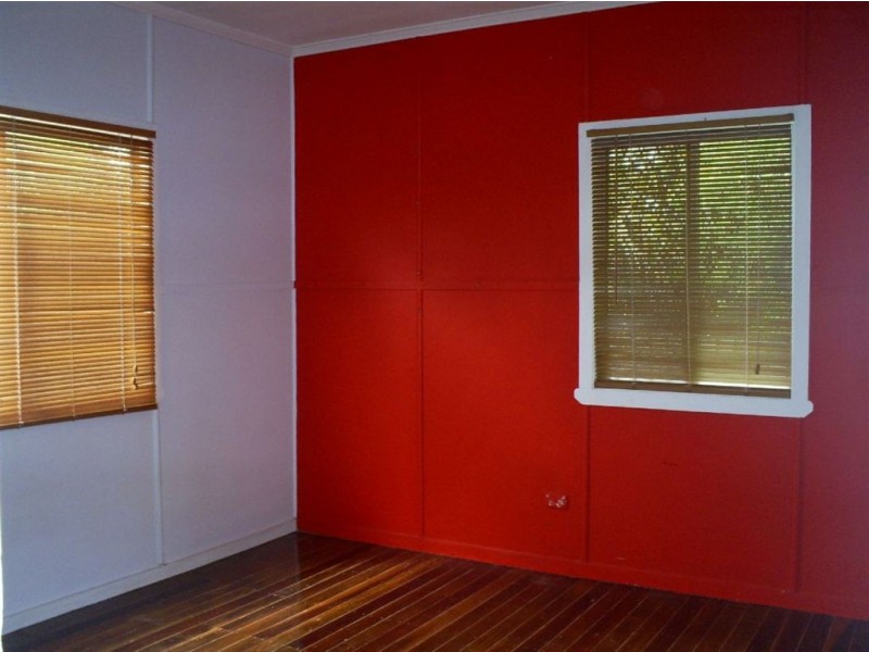 37 Mein Street, Scarborough QLD 4020