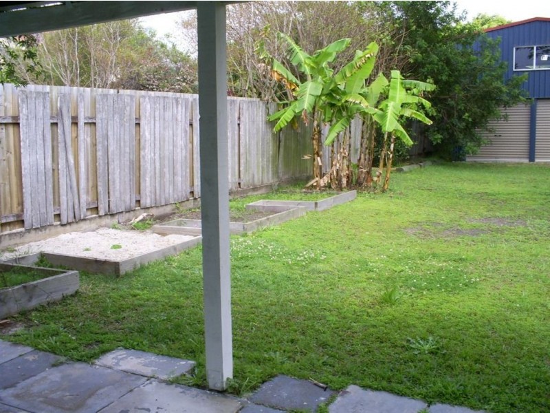 37 Mein Street, Scarborough QLD 4020