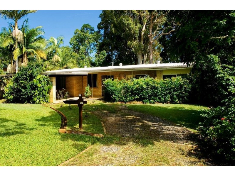 19 Bramble Street, Woody Point QLD 4019