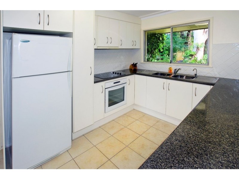 19 Bramble Street, Woody Point QLD 4019